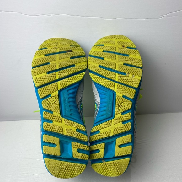 New Balance 630v2 Running Shoes Women - Picture 7 of 8